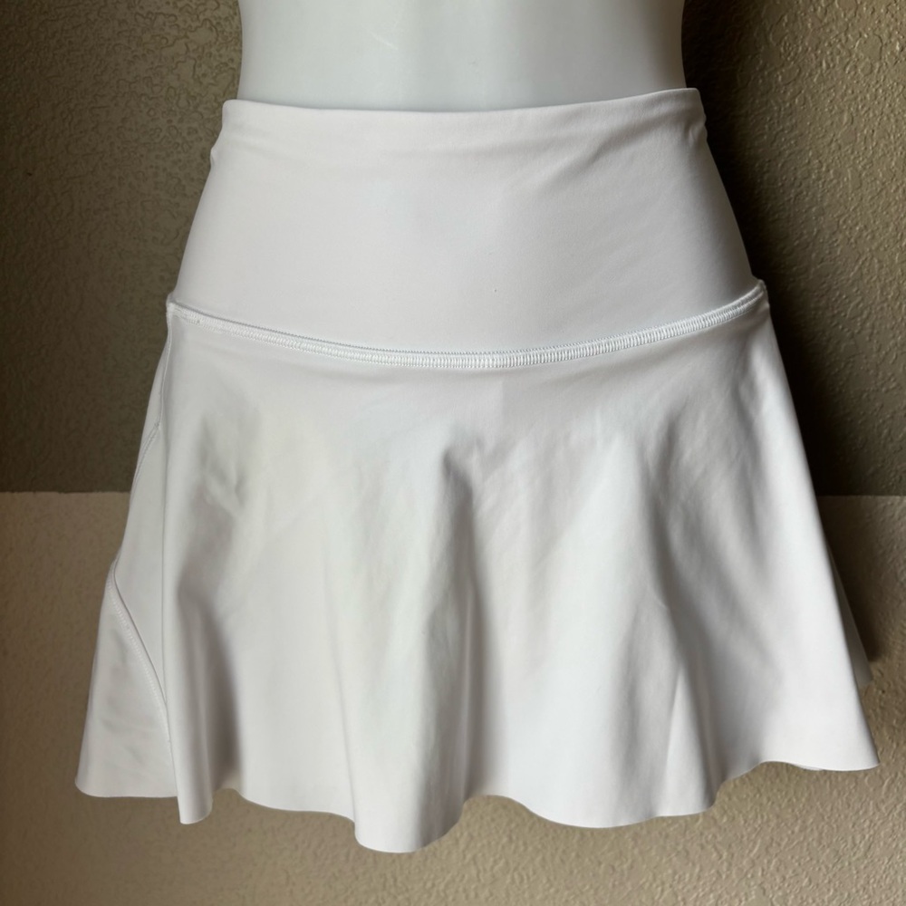 Athleta Women’s XXS White Ace Tennis Skort 13.5” Pockets Lightweight Cooling